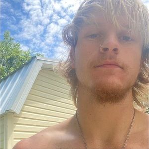 Meet your Posher, Gage